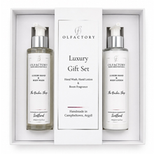 Load image into Gallery viewer, LUXURY GIFT SET - Hand Wash / Lotion &amp; Room Fragrance