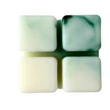 Load image into Gallery viewer, LAUNDRY INSPIRED - Emerald &amp; Pearl - OLFACTORY CANDLES