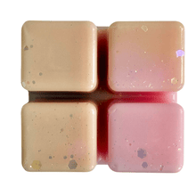 Load image into Gallery viewer, Scents of Autumn - Marshmallows by the Fireside - OLFACTORY CANDLES