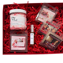 Load image into Gallery viewer, VALENTINES GIFT BOX - OLFACTORY CANDLES