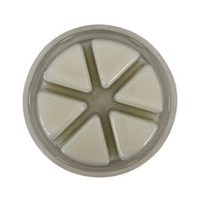 Load image into Gallery viewer, Water Lily &amp; Lotus Blossom - Olfactory Candles