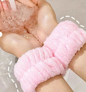 Facewash Wristband - Olfactory Candles