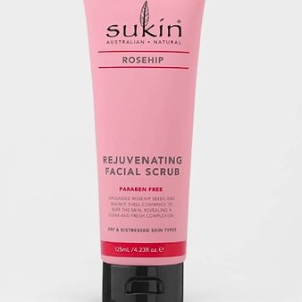 ROSEHIP - Rejuvenating Facial Scrub - Olfactory Candles